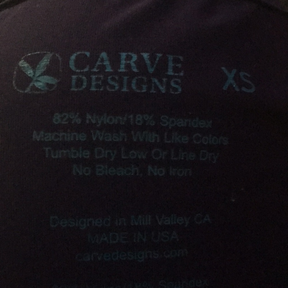 Carve design top long sleeve